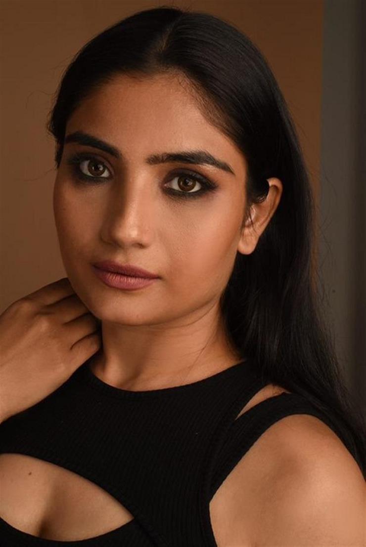 Actress Khushboo Atre credits her obsession with sports as her secret