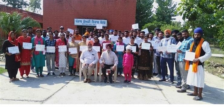 6116 farmers given advanced dairy farming training this year: Laljit Singh Bhullar 6116 farmers given advanced dairy farming training this year: Laljit Singh Bhullar